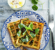 Spécial légumes : gaufres salées carottes, courgettes et salade