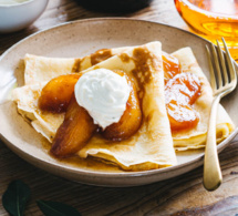 Spécial Chandeleur : recette de crêpes avec pommes caramélisées