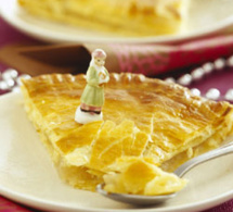 Galette des rois fine fourrée à la compote de poires williams